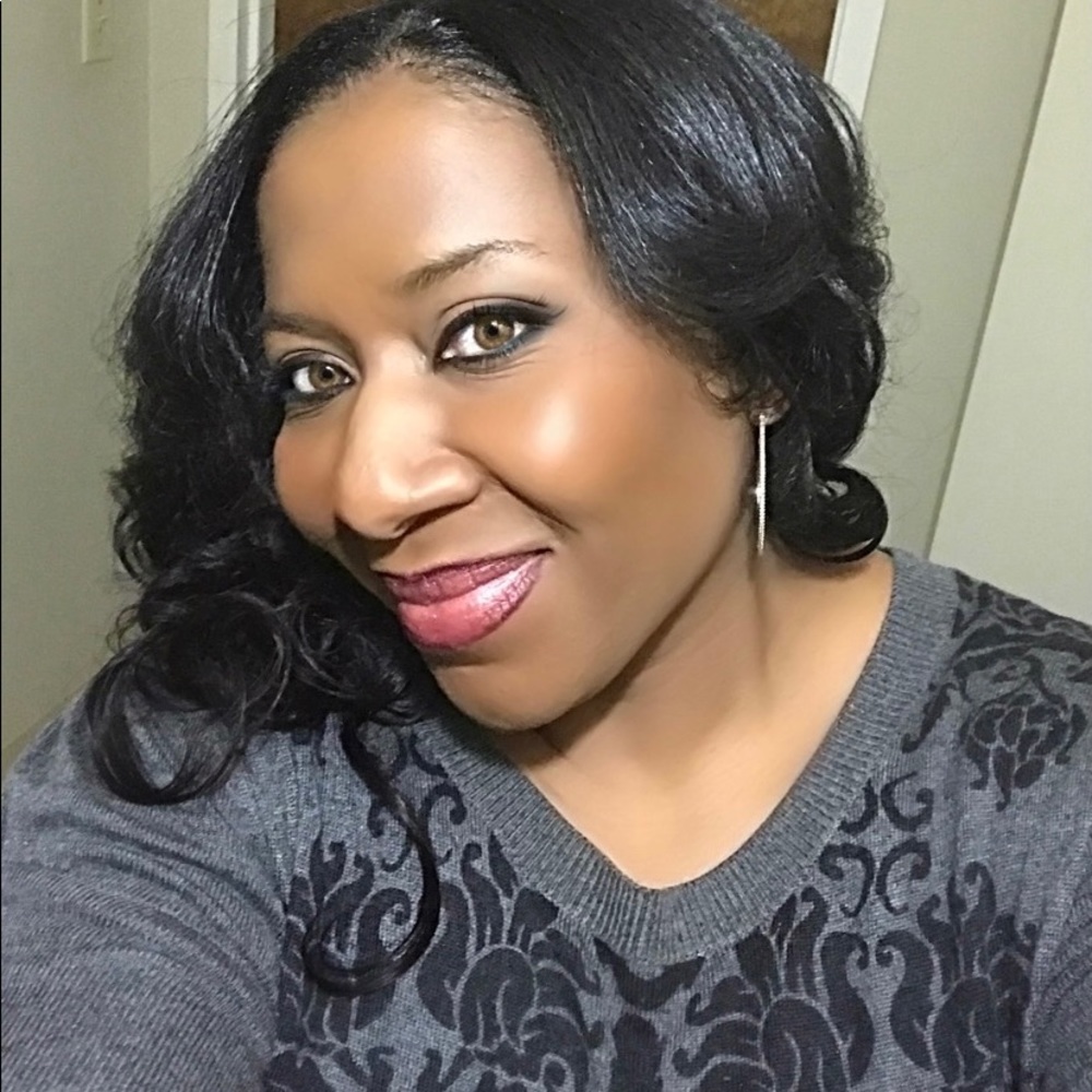 Meet your Posher, Keisha